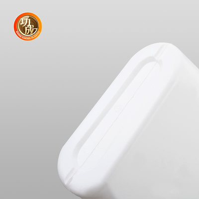 bouteilles d'huile de moteur de HDPE de 1500ml 2000ml avec la boîte métallique d'huile à moteur de couvercles
