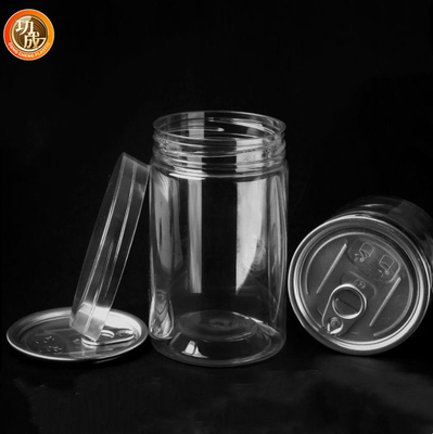 Un récipient en plastique de qualité alimentaire